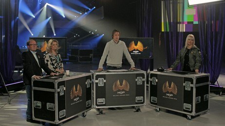 Per Sundnes, Elisabeth Andreassen, Jan Åge Fjørtoft og Marianne Jemtegård (Foto: Hege Bakken Riise/NRK) Per Sundnes, Elisabeth Andreassen, Jan Åge Fjørtoft og Marianne Jemtegård (Foto: Hege Bakken Riise/NRK)