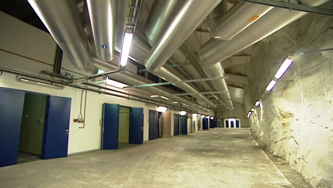 Forsvarsanlegget solgt (Foto: Rolf Marnburg/NRK) Forsvarsanlegget solgt (Foto: Rolf Marnburg/NRK)