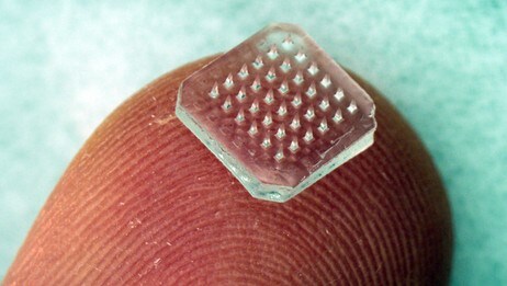 Vaksineplaster. (Foto: Georgia Institute of Technology)