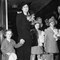Da tyskerne invaderte Norge, måtte kongefamilien flykte. Her ankommer kronprinsesse Märtha USA med barna i 1940.