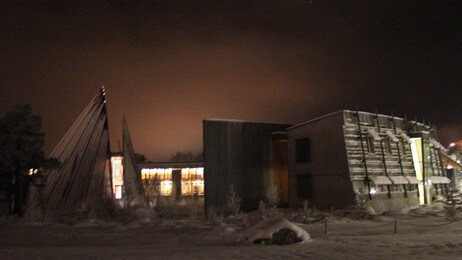 Sametingsbygget i Karasjok (Foto: Dan Robert Larsen/NRK)