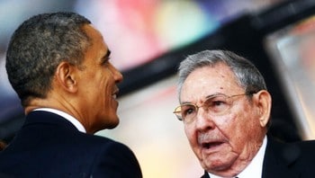  Raul Castro and Barack Obama - Barack Obama and Ra & # XFA; l Castro will pr & # XF8; ve & # xE5; formalize the relationship between the US and Cuba. - Photo: Kai Pfaffenbach / Reuters 