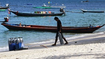 Stranden i Koh Tao - Stranden i Koh Tao der fester ikke lenger er tillatt. - Foto: Chaiwat Subprasom / Reuters