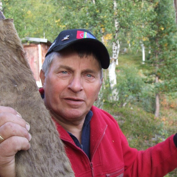 Knut Sivertsen gir seg ikke i kampen om å få posten fram til gården sin - Girjjetjálle, Knut Sivertsen. - Foto: Sander Andersen (arkivfoto / NRK