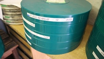 Tre Nøtter til Askepott på filmrull - OMSTENDELIG PROSESS: Over to kilometer med film fordelt på fem filmruller skal digitaliseres. - Foto: Det tsjekkiske filmarkivet / 