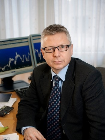 Erik Bruce, Nordea - Sjefanalytiker i Nordea Markets, Erik Bruce mener det kan bli tøft å bygge ut og tjene penger på Barentshavets gigantiske oljefelt med dagens prisfall.Nordea Bank