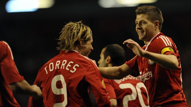 Gerrard og Torres (Foto: Paul Ellis/Scanpix/AFP) Gerrard og Torres (Foto: Paul Ellis/Scanpix/AFP)