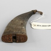 Krutthorn (Foto: Nordfjord Folkemuseum) Krutthorn (Foto: Nordfjord Folkemuseum)