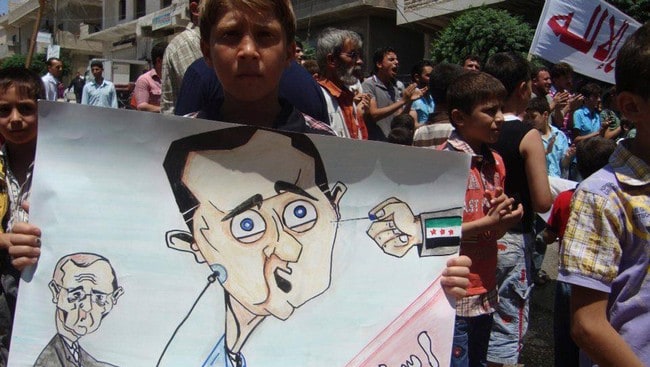 Tegning av Bashar al-Assad (Foto: Shaam News Network/Reuters/NTB Scanpix) Tegning av Bashar al-Assad (Foto: Shaam News Network/Reuters/NTB Scanpix)