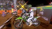 André Villa vinner semifinalen - Den norske FMX-føreren André Villa vant sin semifinale mot Mat Rebeaud. Dermed sikret han finaleplass og minst sølv. I finalen ble det tap for Lance Coury. (Dessverre mangler vi lyd på dette innslaget)
