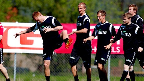 John Arne Riise, Brede Hangeland og Morten Gamst Pedersen (Foto: Solum, Stian Lysberg/NTB scanpix) John Arne Riise, Brede Hangeland og Morten Gamst Pedersen (Foto: Solum, Stian Lysberg/NTB scanpix)