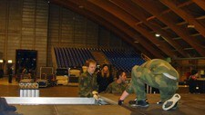 Rigging av scenen til første delfinale i MGP i hangar A3 på Ørland Hovedflystasjon. (Foto: Ståle Yttrehus/NRK) Rigging av scenen til første delfinale i MGP i hangar A3 på Ørland Hovedflystasjon. (Foto: Ståle Yttrehus/NRK)