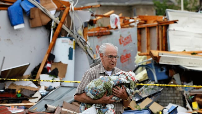 Ruiner etter Tornado i Arlington, Texas (AFP) Ruiner etter Tornado i Arlington, Texas (AFP)