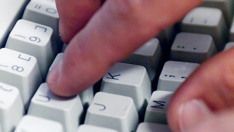 Tastatur (Foto: Illustrasjonsfoto: Lise Åserud/Scanpix)