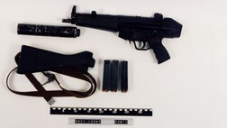 MAskinpistol med lyddemper (Foto: Politiet)