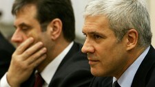  Boris Tadic (t.h.) og Vojislav Kostunica  (Foto: SRDJAN ILIC/AP)