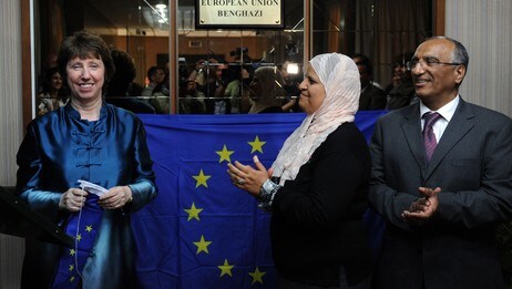 Catherine Ashton åpner EU-kontoret i Benghazi (Foto: SAEED KHAN/Afp) Catherine Ashton åpner EU-kontoret i Benghazi (Foto: SAEED KHAN/Afp)