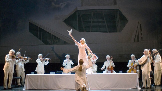Fra 'Julius Cæsar' på Den Norske Opera (Foto: Erik Berg) Fra 'Julius Cæsar' på Den Norske Opera (Foto: Erik Berg)