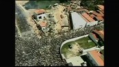 Helikopterbilder fra demonstrasjoner i Brasil - I Sao Paolo, Fortaleza og ni andre brasilianske byer har folk strømmet ut i gatene i protest mot myndighetene. Mange krever at regjeringen må bruke mer penger på på helse og utdanning i stedet for å bruke store summer på neste års fotball-VM.