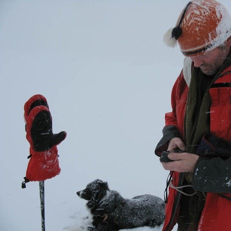 GPS-bruk i vinterfjellet (Foto: Ola Tovmo/Den Norske Turistforening) GPS-bruk i vinterfjellet (Foto: Ola Tovmo/Den Norske Turistforening)