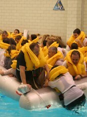 Flykrasjtrening (Foto: BBC) Flykrasjtrening (Foto: BBC)