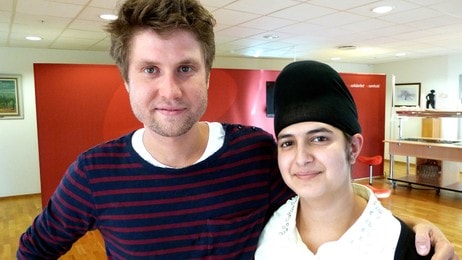 Vegard Wennesland og Prableen Kaur (Foto: Kjetil Grude Flekkøy/NRK) Vegard Wennesland og Prableen Kaur (Foto: Kjetil Grude Flekkøy/NRK)