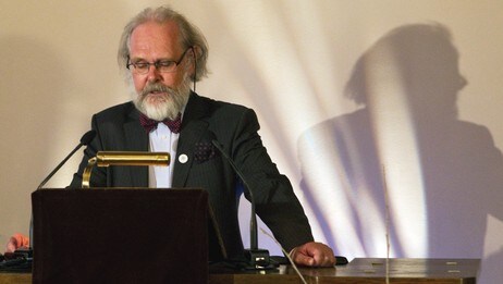 Nils Chr. Stenseth offentliggjør vinneren av Kavliprisen (Foto: Roald, Berit/Scanpix) Nils Chr. Stenseth offentliggjør vinneren av Kavliprisen (Foto: Roald, Berit/Scanpix)