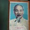 Tidligere statsleder Ho Chi Minh, kjent som onkel Ho. Han var statsminister og president i Nord-Vietnam fra 1954 til 1969. Bildet av ham på veggen hjemme hos Nguyen Ba Mon i landsbyen Thanh Quit. 