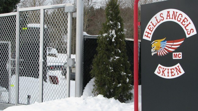 Hells Angels Skien (Foto: Britt Boyesen/NRK) Hells Angels Skien (Foto: Britt Boyesen/NRK)