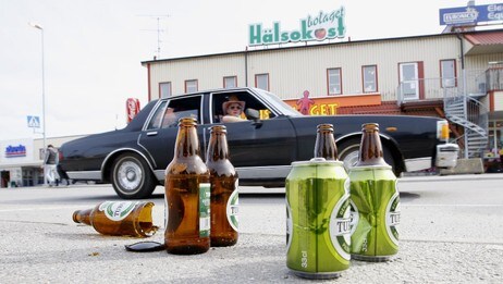 Som tidligere år var det en del fyll i Stromstad skjærtorsdag. (Foto: Håkon) Som tidligere år var det en del fyll i Stromstad skjærtorsdag. (Foto: Håkon)