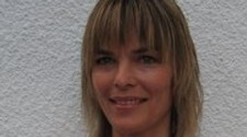 Tolk Ingrid Mathisen på NRK Tegnspråk Tolk Ingrid Mathisen på NRK Tegnspråk