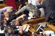 Video Vill slåsskamp i Ukrainas nasjonalforsamling (Foto: Nyhetsspiller)