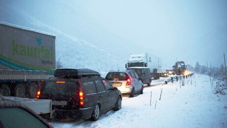 De sneeuw veroorzaakte problemen op Strynefjellet (Foto: Olav Standal Tangen)