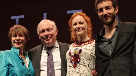 Celia Imrie, Julian Fellowes, Geraldine Somerville og Glen Blackhall (Foto: Hege Bakken Riise/NRK) Celia Imrie, Julian Fellowes, Geraldine Somerville og Glen Blackhall (Foto: Hege Bakken Riise/NRK)