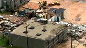 Tornado i Oklahoma - Minst 51 menneske er stadfest drepne etter at ein tornado rasa gjennom Oklahoma (og fleire enn 120 menneske vert behandla på sjukehus). Redningsmannskapar leiter no etter overlevande i ruinane av ein barneskule