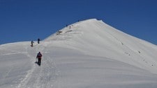 PÅ vei mot Skarven (Foto: Atle Frantzen)