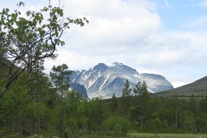 Mot Rondeslottet - på turen mellom Straumbu og Bjørnhollia.