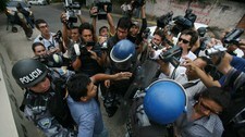 Journalister på jobb i Honduras (Foto: Rodrigo Abd/Scanpix/AP)