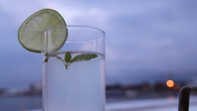 Søt limonade (Foto: Sommeråpent/NRK) Søt limonade (Foto: Sommeråpent/NRK)