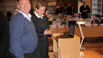 Fred A. Ingebrigtsen og Toril Dale  (Foto: Mari Rollag Evensen/NRK)
