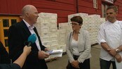 Rapport om fiske i sør - En ny rapport om fiskeri og fiskeressurser i Skagerrak ble overlevert fiskeriministeren i dag. Fisket må reguleres dersom det også skal være fisk i fremtiden, konkluderer rapporten.