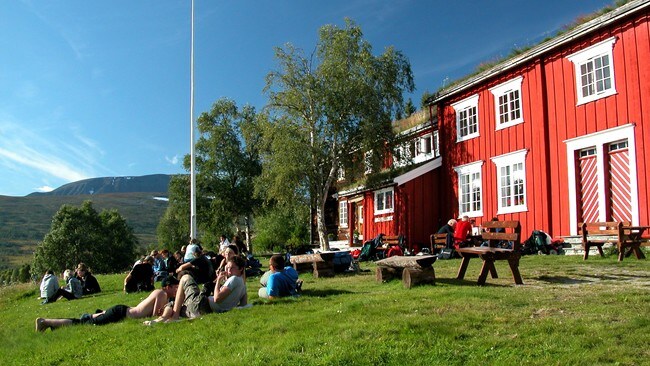 Gjevilvasshytta (Foto: Johnny Remmereit/Den Norske Turistforening) Gjevilvasshytta (Foto: Johnny Remmereit/Den Norske Turistforening)