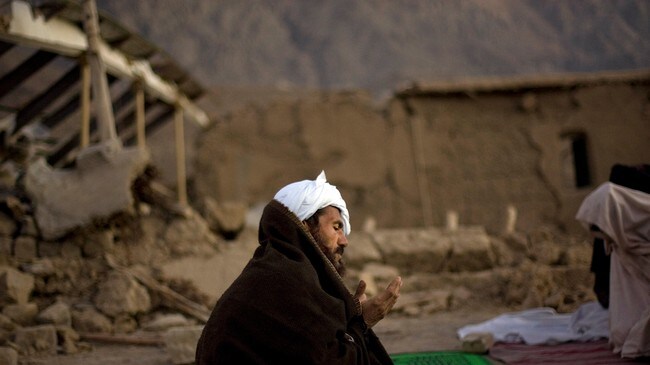 Pakistan jordskjelv (Foto: Emilio Morenatti/AP) Pakistan jordskjelv (Foto: Emilio Morenatti/AP)