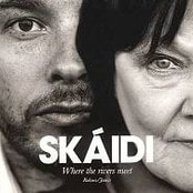 Inga Juuso og Steinar Raknes. (Foto: Platecover: ”Skáidi”) Inga Juuso og Steinar Raknes. (Foto: Platecover: ”Skáidi”)