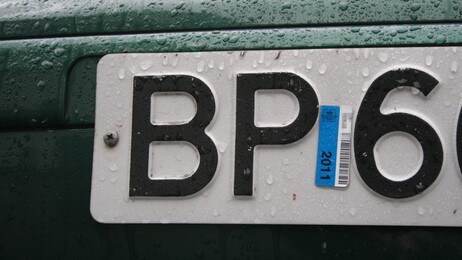 Bilskilt (Foto: Lene Granli/NRK)