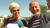 Kjøpte blomster til byen - Parkvesenet går nye veier for å finansiere blomsterbyen Kristiansand. For 2000 kroner kan folk få plakett med navnet sitt, på en av 40 blomsterkasser, som er satt ut i Tresse. 