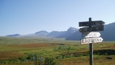 Nydelig ved Nonsbu, på traseen Snarby-Trollvassbu-Nonsbu-Skarvassbu-Tromsdalen