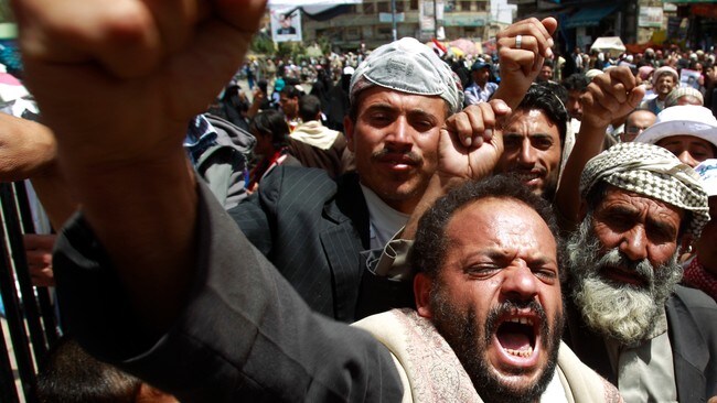 Bråk i Jemen (Foto: Khaled Abdullah/Reuters) Bråk i Jemen (Foto: Khaled Abdullah/Reuters)