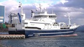 Mange ønsker seg det siste nye i havgående fartøy - Investeringslysta blant fiskebåtredere i Herøy er stor. Dei siste åra er 2,5 milliarder investert, og rekka av nybygg er blitt lang. Optimismen er stor og mange ønsker seg det siste nye i havgående fartøy.