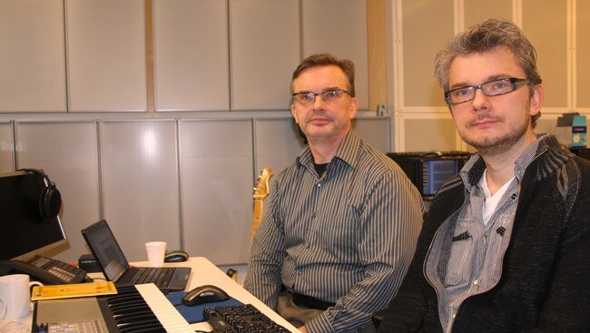 Slagverker- og produsent-duo Kjell Tore Innervik og Mats Claesson (Foto: Bodil Maroni Jensen)
